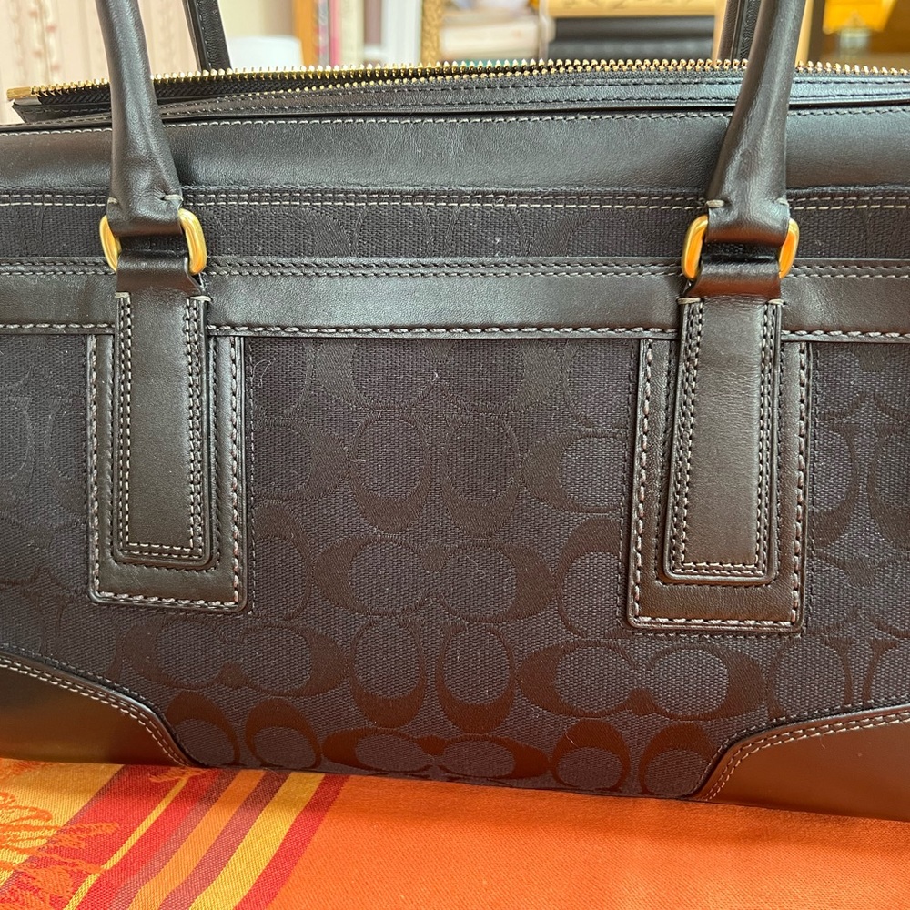 Coach satchel - Picture 13 of 16